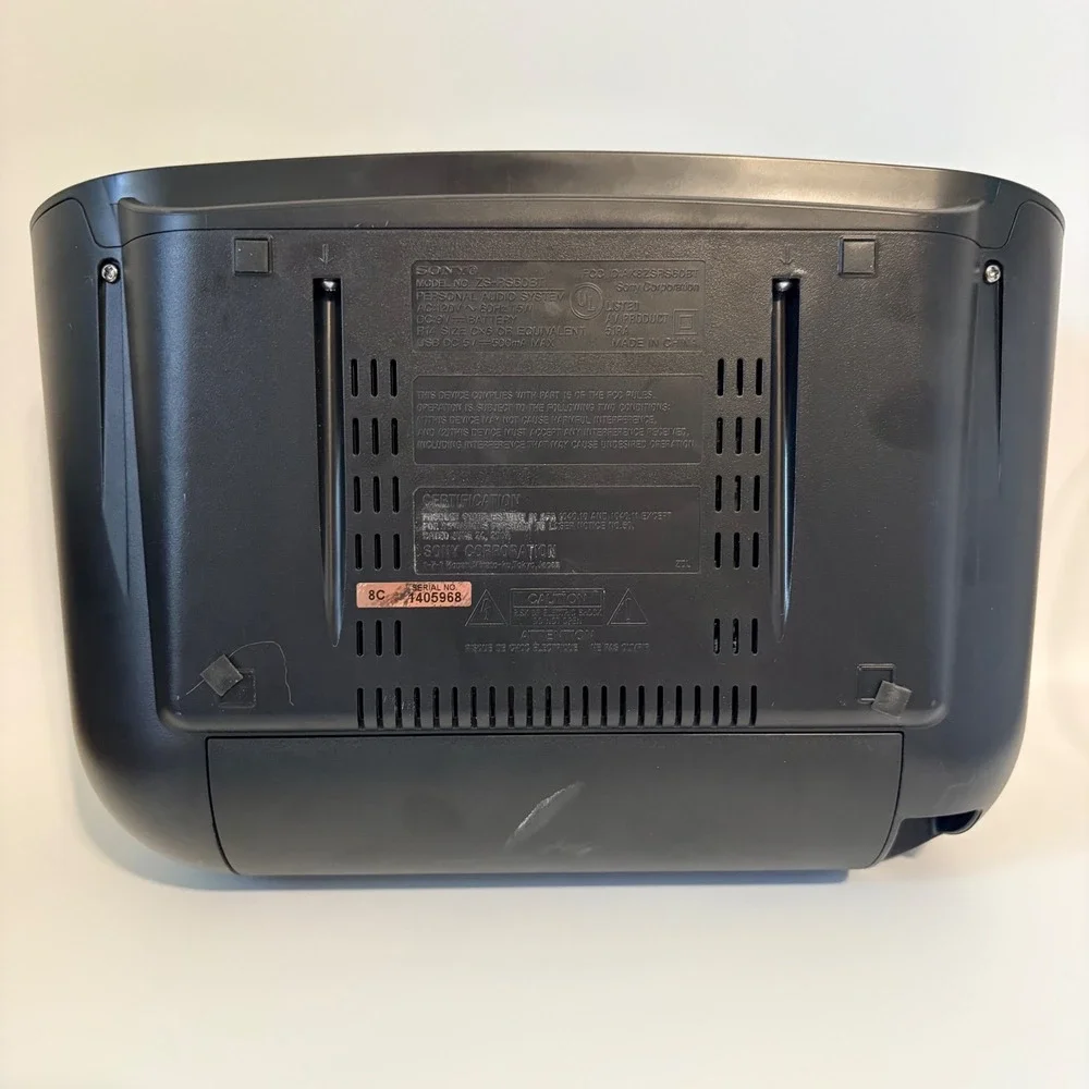 Sony CD Boombox ZS-RS60BT Bluetooth USB AM/FM Radio Black No AC Power Cord WORKS